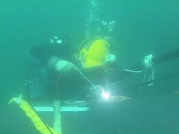 Soldador submarino